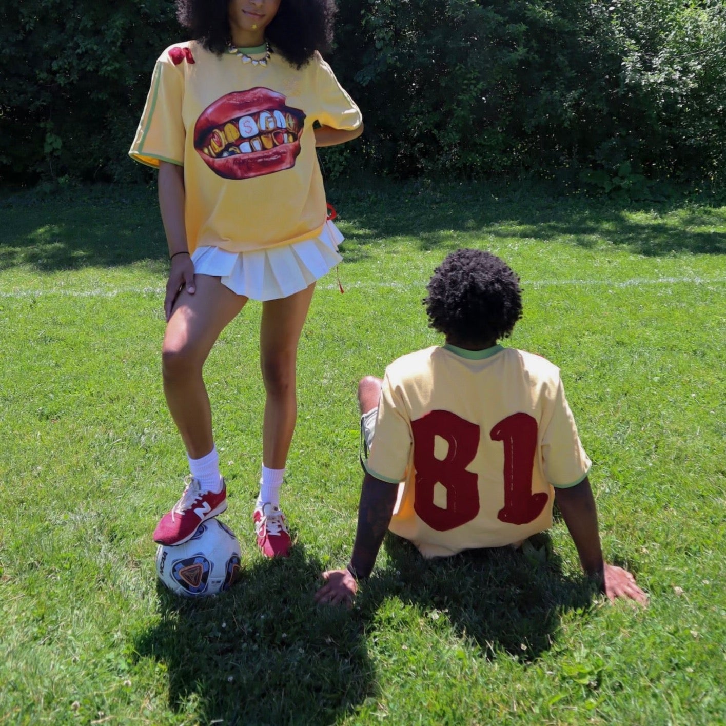 yellow players tee